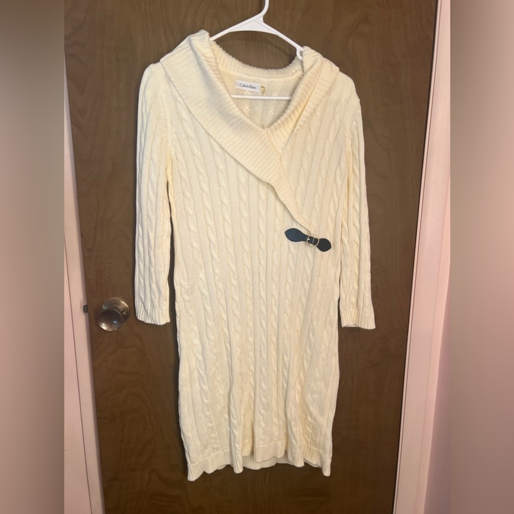 Calvin Klein Size L Ivory Cable Knit Faux Wrap Leather Buckle Sweater Dress